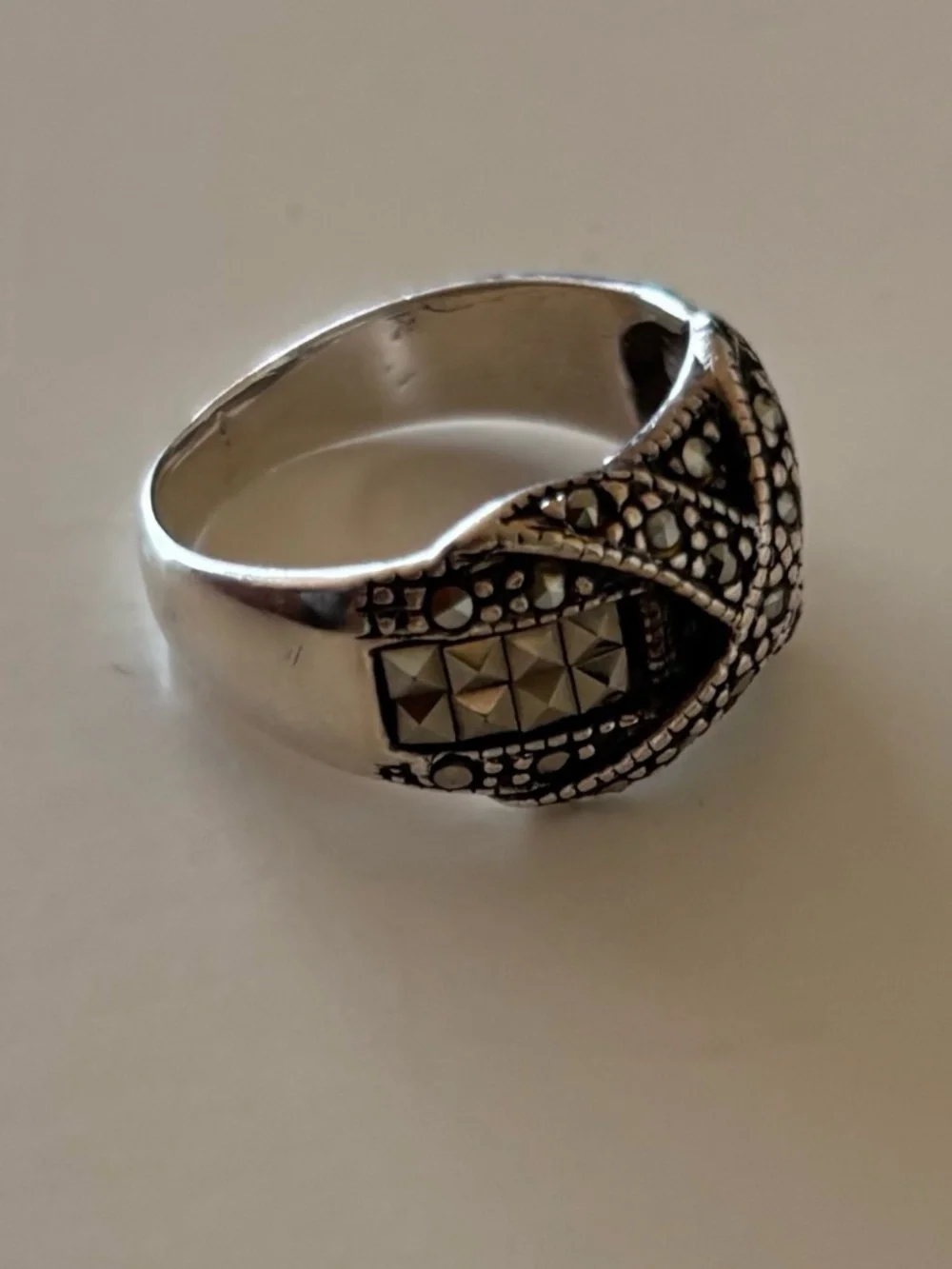 Marcasite Band Ring with Criss-Cross Pattern